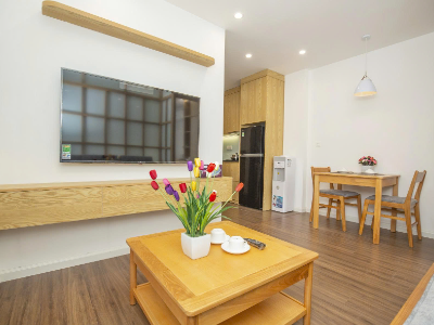 Tòa nhà Sumitomo có căn hộ dịch vụ cho thuê 1 ngủ tại mặt phố Phan Kế Bính