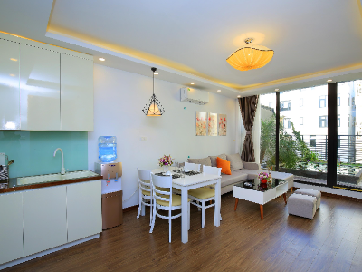 Cho thuê căn hộ ở Phố Linh Lang đầy đủ tiện nghi