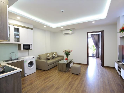 Tòa nhà dịch vụ cho thuê SUMITOMO 9- 7/58 Đào Tấn có các phòng trống cho thuê vào ở ngay từ tháng 8