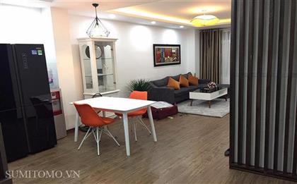 Bright 01 bedroom serviced apartment in Linh Lang street, Ba Dinh dist, for rent