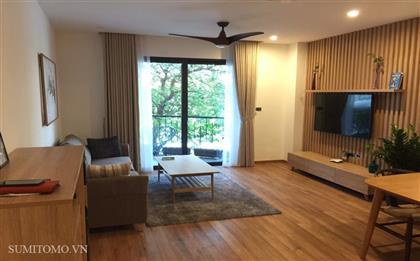 Lake view and modern 02 bedroom apartment for rent on Pham Huy Thong street