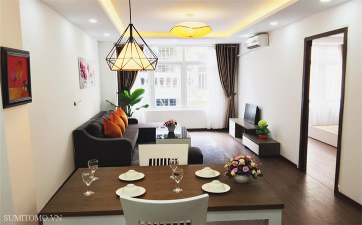 Bright and large service apartment for rent at No.2 lane 41 Linh Lang, near lotte, japanese  Embassy