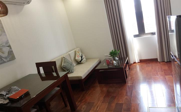 Serviced apartment in lane 12 Dao Tan for rent, full service