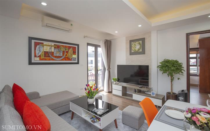 1-bedroom apartment for rent on Dao Tan street near Lotte, convenient service, new furniture