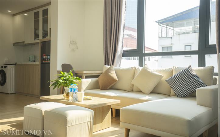 Linh Lang, Ba Dinh serviced apartment for rent for foreigner with balcony