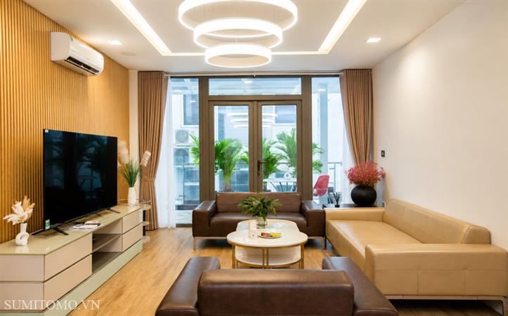2-Bedroom Apartment with Ngoc Khanh Lake View in Kim Ma, Ba Dinh